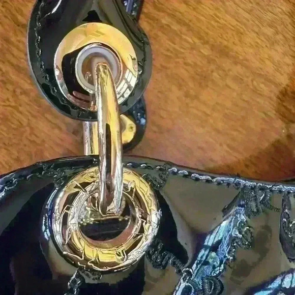 Rioni Italia Moda “The Lady” Quilted Signature Black Patent Leather Bag New! - Picture 6 of 16